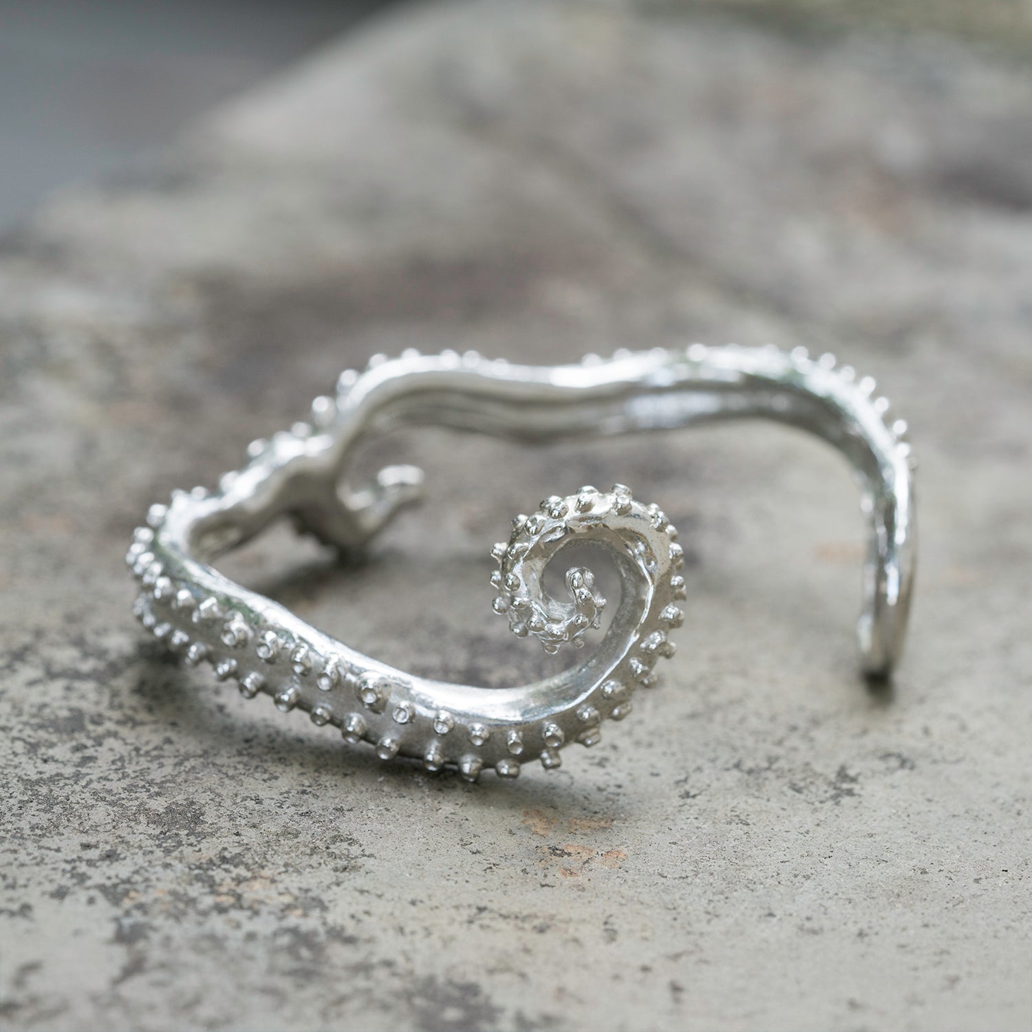 Undulating Sculpted Octopus Cuff Bracelet – 'Alohi Kai Jewelry