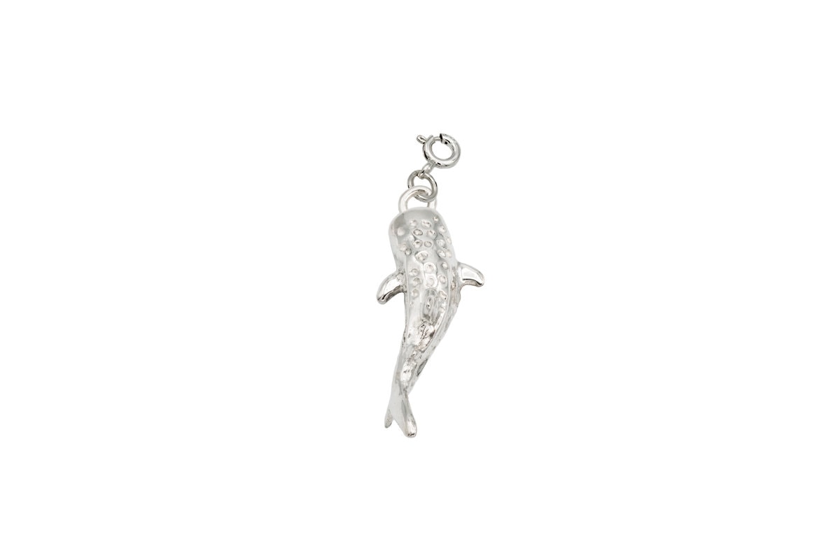 The small world of the sea. Whale shark necklace. Whale shark. 925 sterling  silver. sterling silver - Shop meowmijewelry Necklaces - Pinkoi in 2023 | Whale  shark, Shark necklace, Silver shop